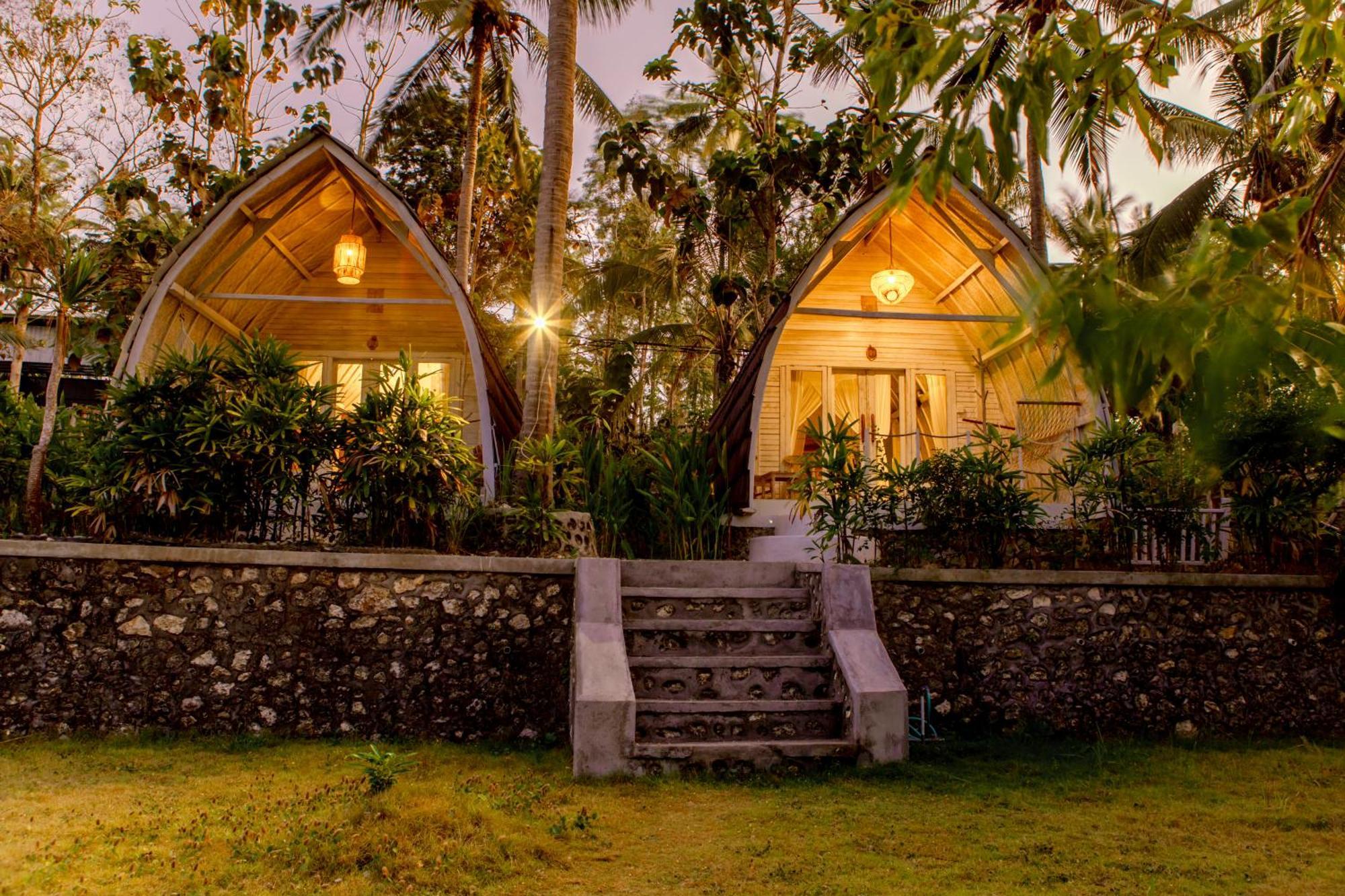 La Royale Nusa Penida Toyapakeh ภายนอก รูปภาพ